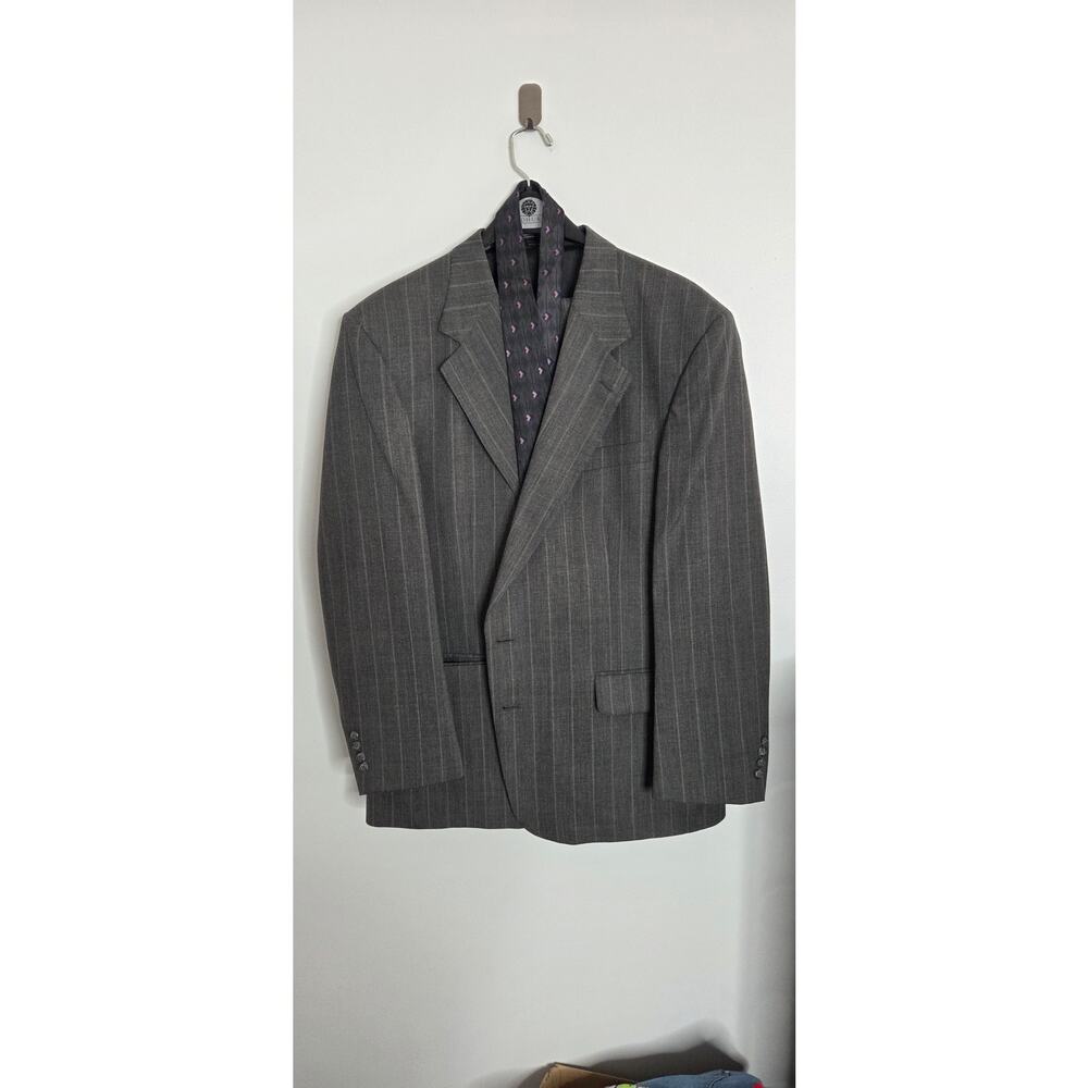Mens Andhurst 2 Piece Suit 46R W/Tie